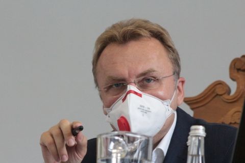 Після виборів Садовий планує скоротити кількість львівських комунальників