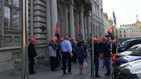 Страйкуючих шахтарів Сокальщини заспокоїли частиною зарплати