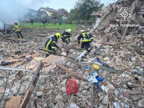 Кількість загиблих на Львівщині внаслідок ракетної атаки зросла до 4 людей 