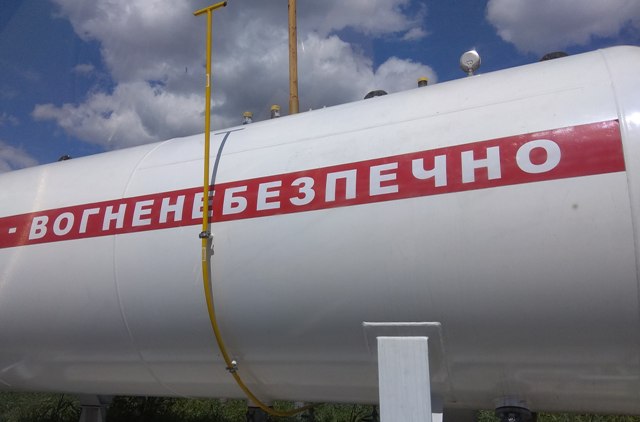 Україна перестала отримувати безплатне паливо від Польщі