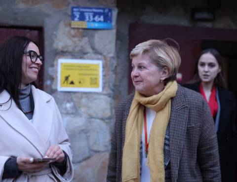 Маруняк у січні отримала понад 30 тисяч за високі досягнення у праці