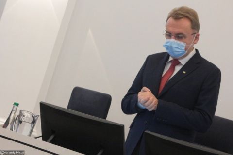 Найчесніший Галицький суд відмазав тиск Садового на прокуратуру