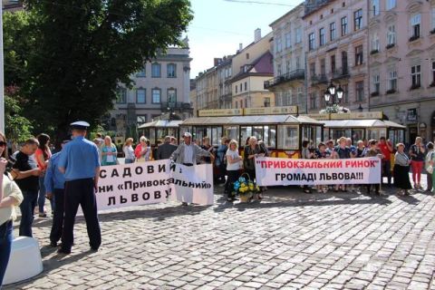 Загарія звинувачує львівських активістів, які зірвали сесію, у хуліганстві