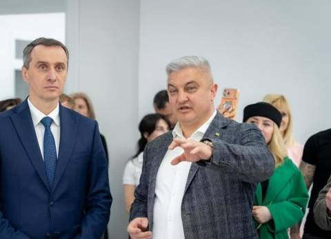 Дружина директора психлікарні купила автівку Polestar вартістю понад мільйон гривень