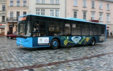 Вихідними у Львові змінять рух транспорту через центр