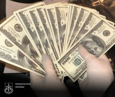 У Львові на хабарі затримали хірурга військового госпіталю