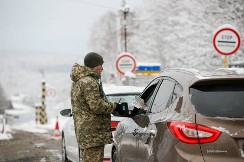На кордоні з Польщею – черги з 30 авто