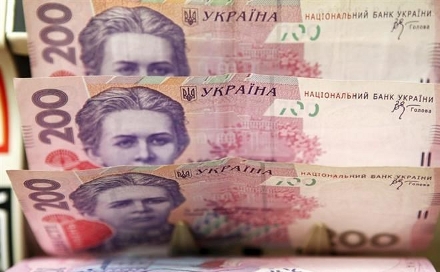 На Львівщині касирка відсидить 2 роки за крадіжку грошей банку
