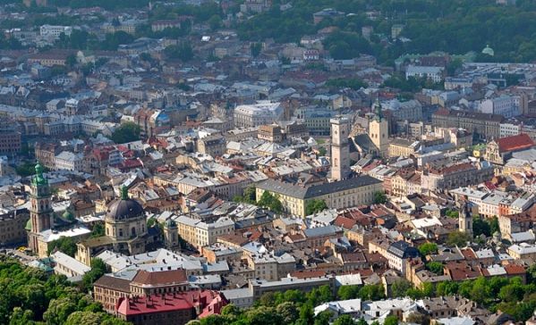 Погода на п'ятницю: без опадів, +20 С°