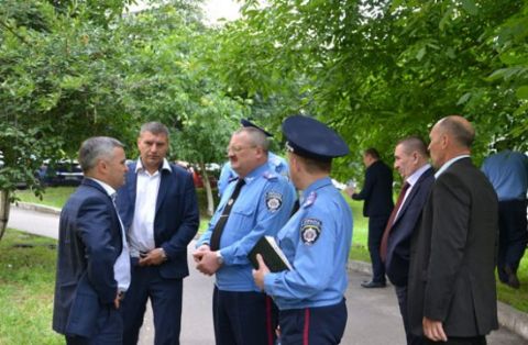 Міліція пов’язує вибухи у Львові з подіями у Мукачево