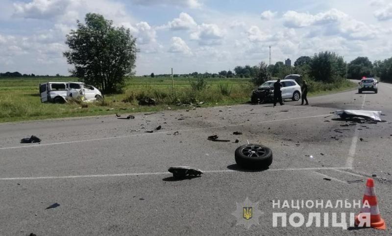 У Червоноградському районі в ДТП постраждали троє осіб