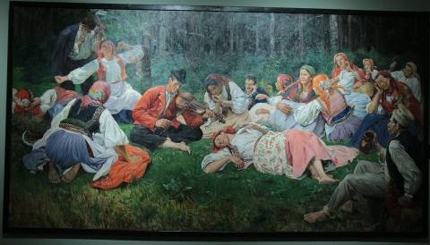1. Портрет Цісаревої Єлизавети Георг Рааб, 1874 2. Привітання цісаря Франца Йосифа у Кракові, Іполіт Ліпінський,1881 3. Музикант, Вінцент Водзіновський 4. При столі, Йозеф Чайковський 5. Триптих Христос на оливковій горі, христос падає під хрестом, Христос біля стовпа, Олена Кульцицька