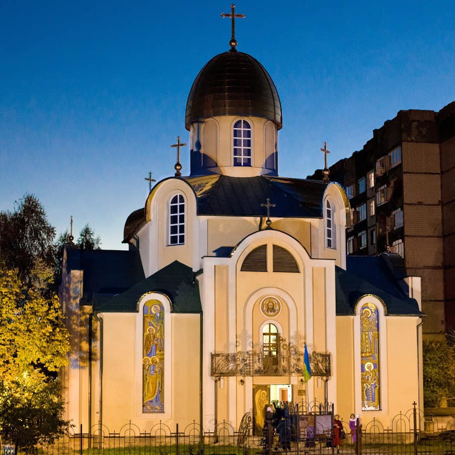 Посіпаки Садового просять церкву на Чукаріна стишити децибели своєї благодаті