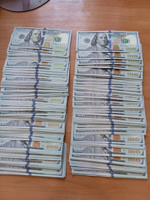 У Краківці виявили 40 тисяч доларів прихованої готівки