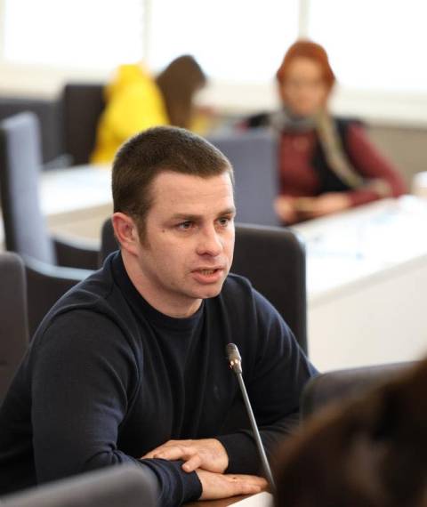 Депутат Павлів торік купив низку ділянок, дачу, гаражі та паркомісце у Львові й сусідніх селах