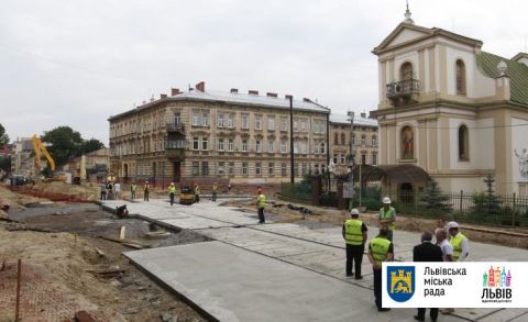 У липні перехрестя вулиць Личаківська – Мечникова відкриють для електротранспорту