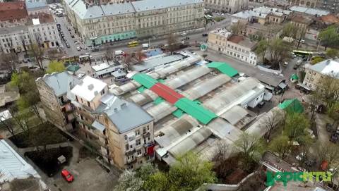 Галінвест виграв суд щодо демонтажу бетонних плит на території колишнього ринку Добробут