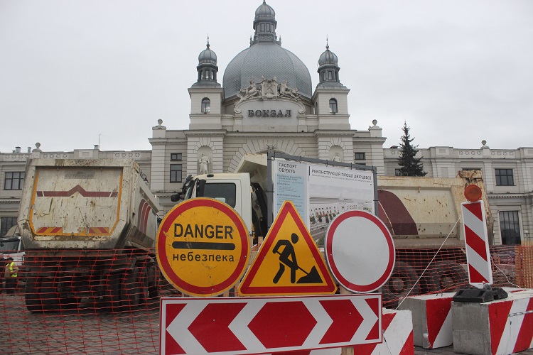У Львові через реконструкцію площі Двірцевої облаштують нову касу поблизу вокзалу