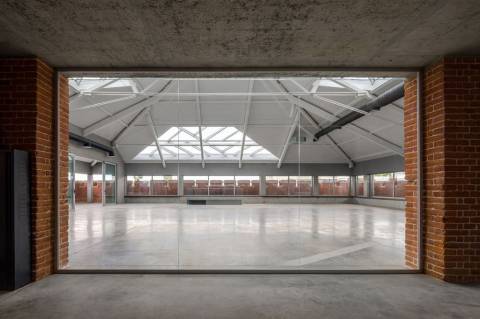 квадратна вежа Львівської цитаделі, SYMMETRY
