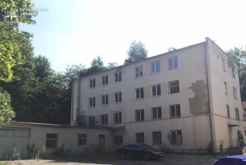 Прокуратура виграла суд щодо житлової забудови поблизу Львівської академії мистецтв