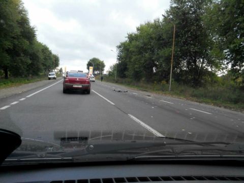 На Львівщині шукають водія, який збив на смерть людину та втік