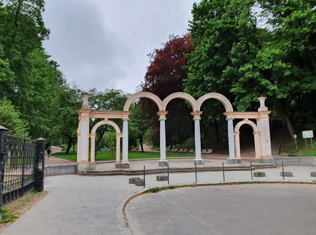 У Львові стартував сезон атракціонів у Парку культури