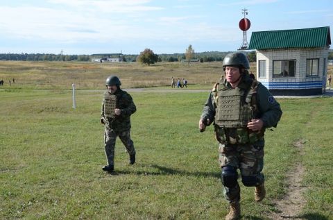 На часі ухвалення закону про ротацію в зоні бойових дій – Микола Савельєв