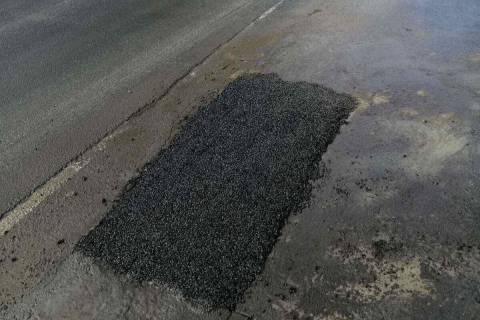 У Львові стартували роботи із ліквідації ям на дорогах