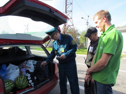 Спритники намагалися перевезти через кордон 1,5 тис автоматичних вимикачів