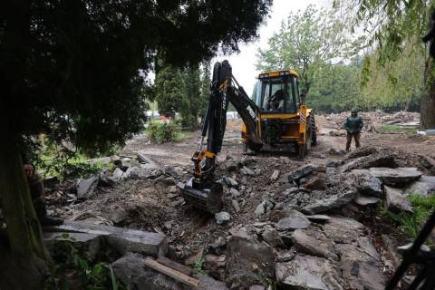У Львові завершили демонтаж Пагорбі Слави та ексгумацію радянських поховань