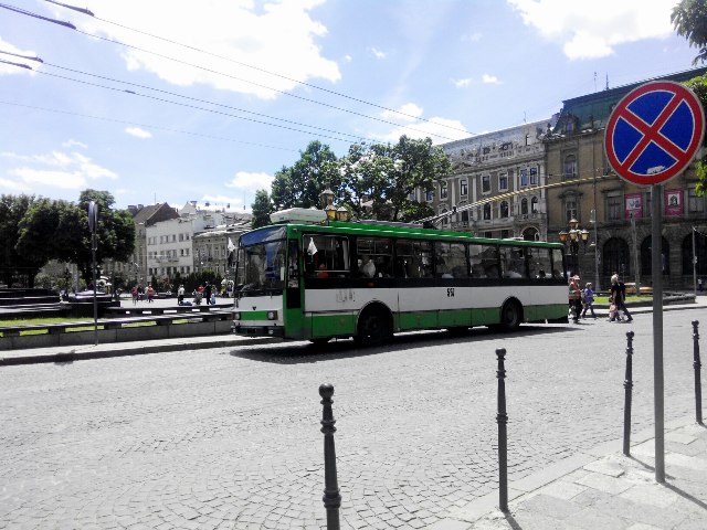 Відтепер тролейбус №25 курсує за звичним маршрутом