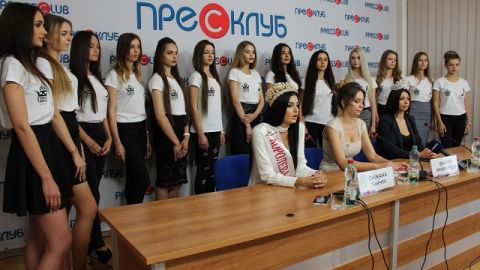 Темою "Міс Львів 2017" буде мир у всьому світі
