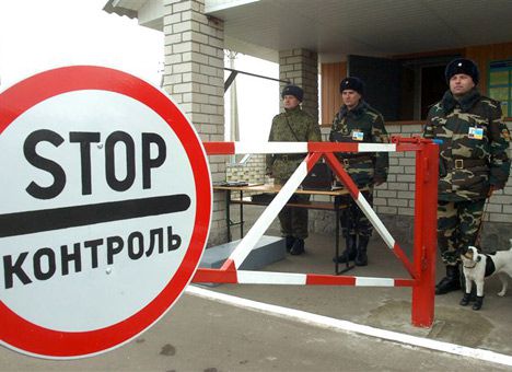 Міндоходів ускладнить українцям ввезення товарів через кордон