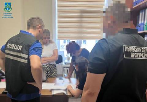 Посадовця Львівської ОВА звинувачують у розтраті понад 600 тисяч під час реконструкції школи