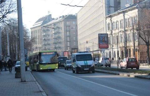 У Львові скоротили маршрути автобусів №5А та №28
