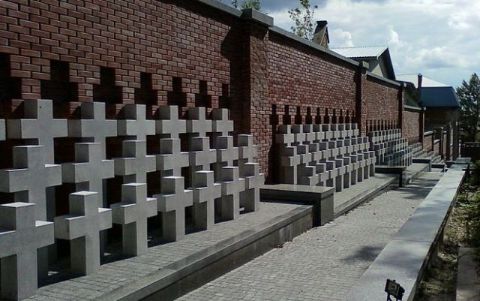 У Львові невідомі пошкодили меморіал жертвам НКВС