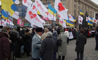 Близько сотні львів’ян підтримають Тимошенко у Харкові