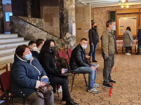 Cтаном на 13.30 год у Львові проголосувало 14% виборців