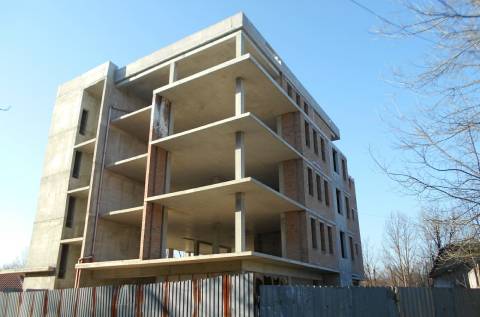 На Єрошенка у Львові забудовники добудували новий поверх до будівлі