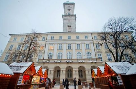 На львівських ярмарках заробляють мільйони, які мали б наповнювати бюджет Львова, – ЗМІ