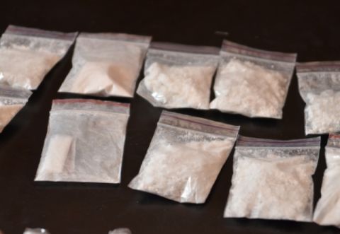 У квартирі львів'янина знайшли 14 пакетів із наркотиками