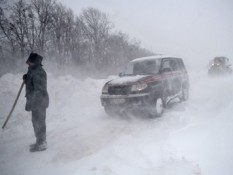 Причиною заторів на трасі Київ-Чоп стали аномальні пориви вітру