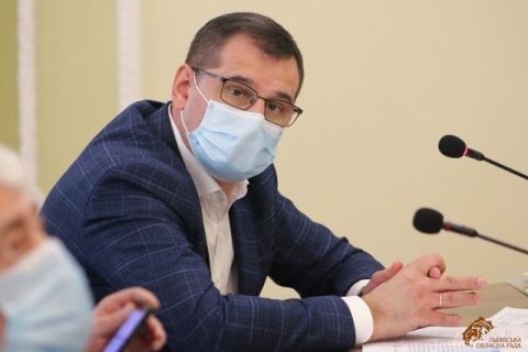 Дуда з ЄС зібрав майже мільйон гривень готівки