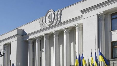 Верховна Рада засідатиме, поки не розгляне порядок денний до кінця