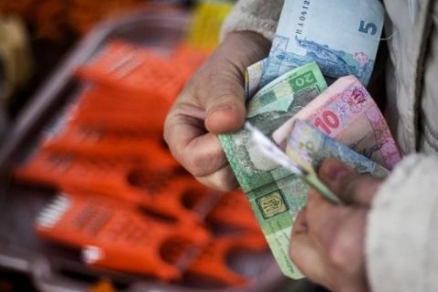 За місяць заборгованість із виплати зарплати на Львівщині зменшилась на 24 мільйони