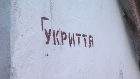 Невідомі понищили низку укриттів в Червонограді