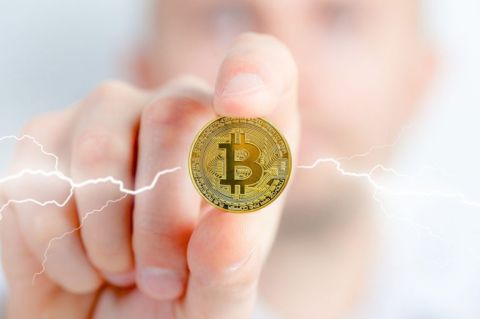 Як обмінювати BTC Приват24
швидко і з мінімальною комісією?