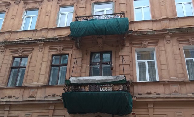 У Львові передбачили два мільйони на програму співфінансування ремонту аварійних балконів