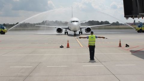 Львівський аеропорт може скасувати новостворений рейс до Батумі
