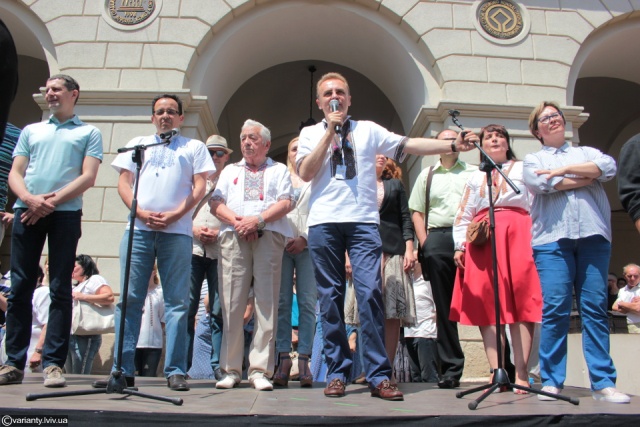 Садовий, Березюк і Добродомов увійшли у топ-20 популістів і брехунів